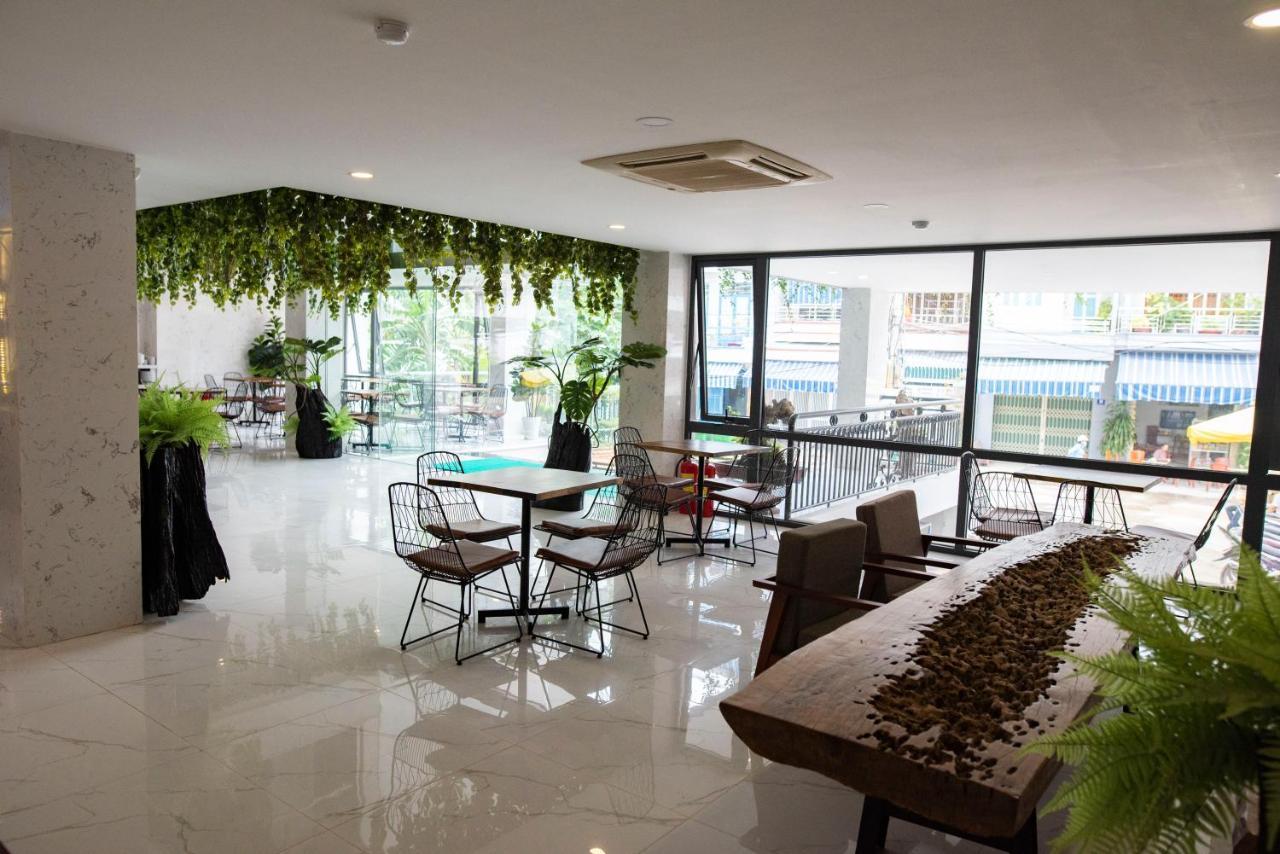 Lava Hotel Nha Trang Bagian luar foto