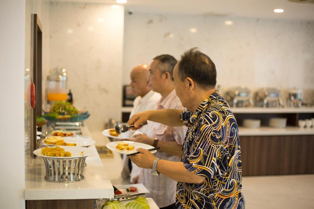 Lava Hotel Nha Trang Bagian luar foto