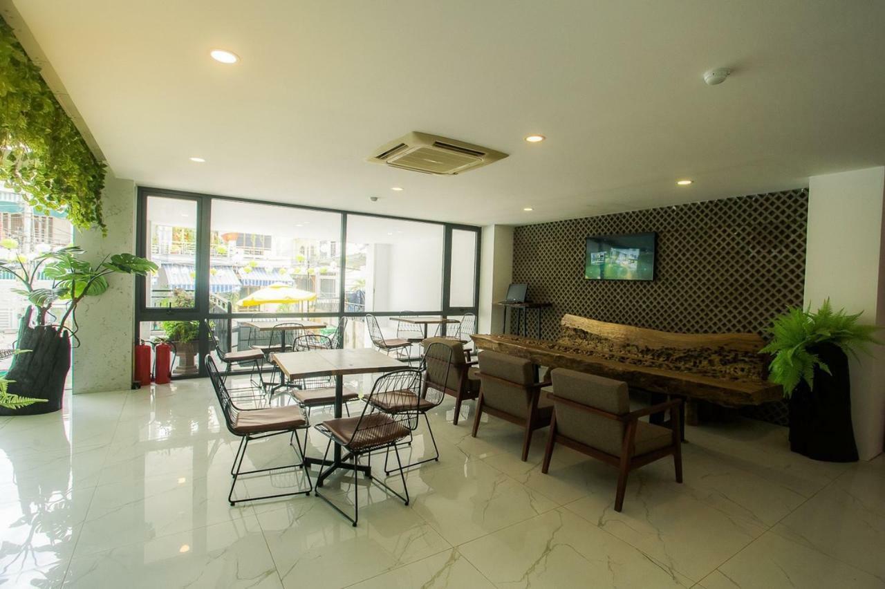 Lava Hotel Nha Trang Bagian luar foto