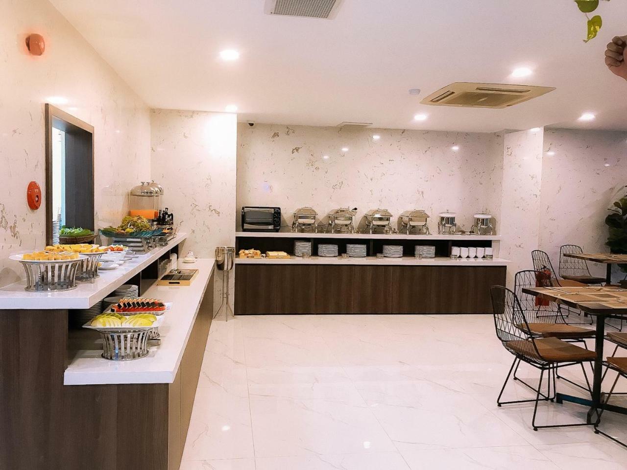 Lava Hotel Nha Trang Bagian luar foto